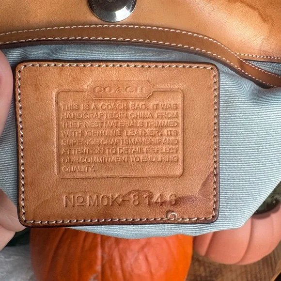 2000 Pink Y2K coach bag with pink charm - Picture 16 of 16